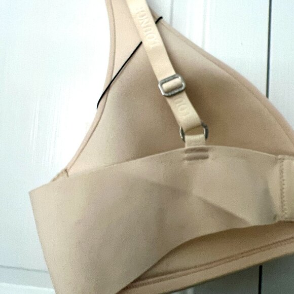 NWT - Lounge Brand Women's No-underwire Plunge Bra - Medium - Cream - Picture 3 of 4